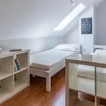 Apartment Haus Malaga 4 *